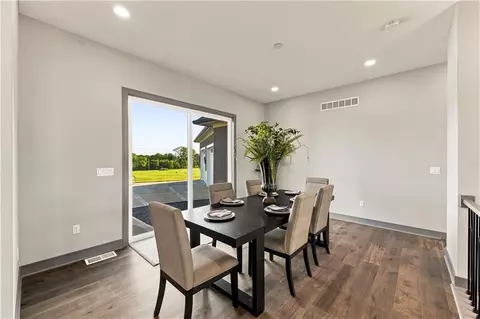 Dining - 12006 E 195th St, Raymore, MO 64083 photo 1 of 11