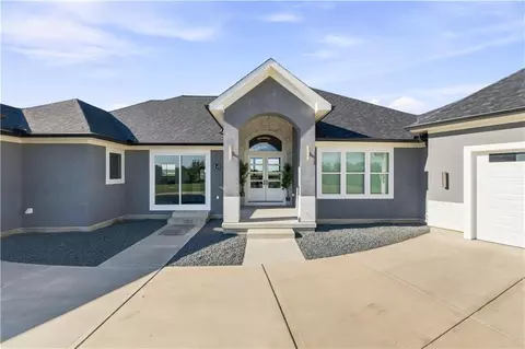 Exterior - 12006 E 195th St, Raymore, MO 64083 photo 6 of 17