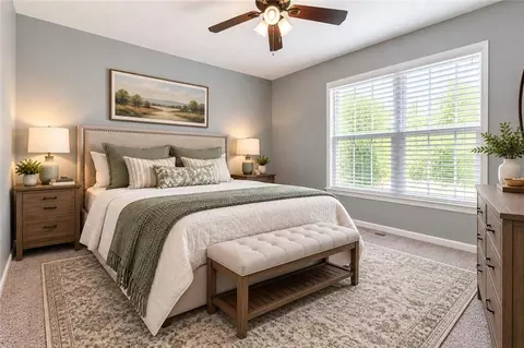 Bedroom - 944 N Pine St, Olathe, KS 66061 photo 5 of 6