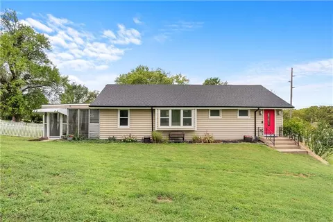 7145 Gibbs Rd, Kansas City, KS 66106