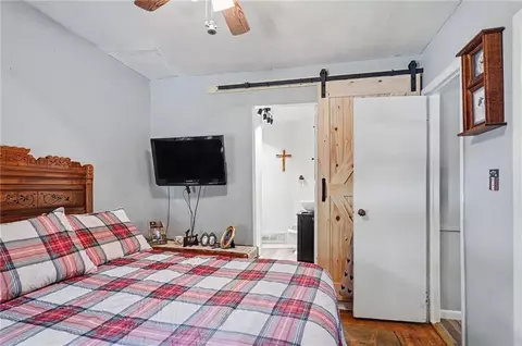 Bedroom - 528 Whitfield St, Lecompton, KS 66050 photo 4 of 5