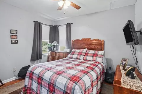 Bedroom - 528 Whitfield St, Lecompton, KS 66050 photo 3 of 5