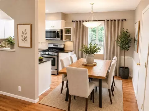 Dining - 4008 S Pleasant St, Independence, MO 64055 photo 1 of 1