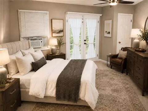 Bedroom - 4008 S Pleasant St, Independence, MO 64055 photo 1 of 5