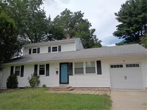 Exterior - 4008 S Pleasant St, Independence, MO 64055 photo 6 of 8