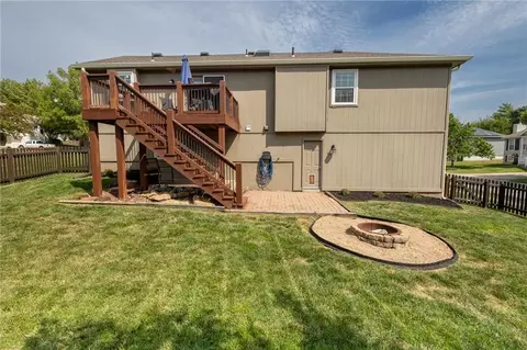 Exterior - 128 SW Tess Ct, Lees Summit, MO 64081 photo 6 of 6