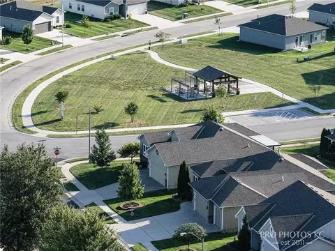 View/Area - 2003 Creek View Ln, Raymore, MO 64083 photo 2 of 7