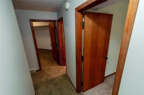 Entry Way - 1406 N St, Atchison, KS 66002 photo 5 of 6