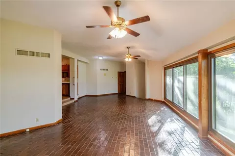 Living - 1406 N St, Atchison, KS 66002 photo 3 of 9
