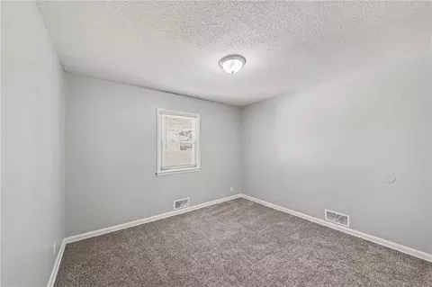 Bedroom - 13008 E 38th St, Independence, MO 64055 photo 3 of 5