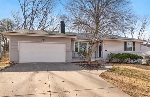 807 W 87th Ter, Kansas City, MO 64114