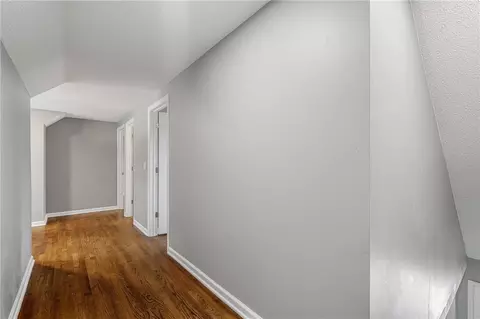 Entry Way - 7106 E 127th St, Grandview, MO 64030 photo 2 of 2