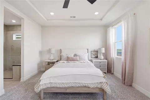 Bedroom - 1842 Citadel Pl, Raymore, MO 64083 photo 4 of 6