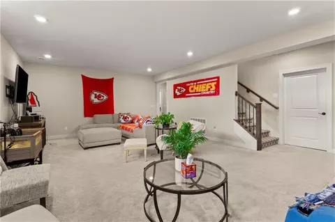 Other - 520 SE David Rd, Lees Summit, MO 64082 photo 7 of 10