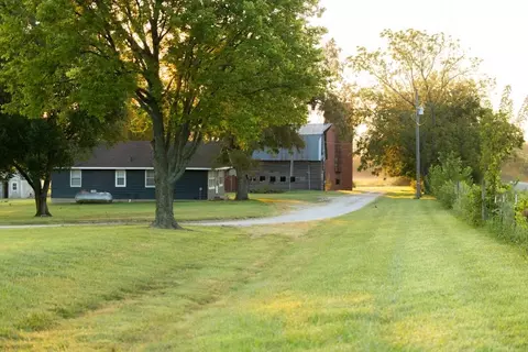 Exterior - 14769 NE State Route E Hwy, Adrian, MO 64720 photo 16 of 19