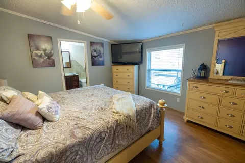 Bedroom - 14769 NE State Route E Hwy, Adrian, MO 64720 photo 1 of 6