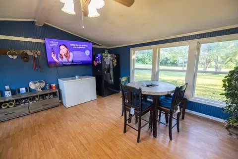 Dining - 14769 NE State Route E Hwy, Adrian, MO 64720 photo 1 of 2