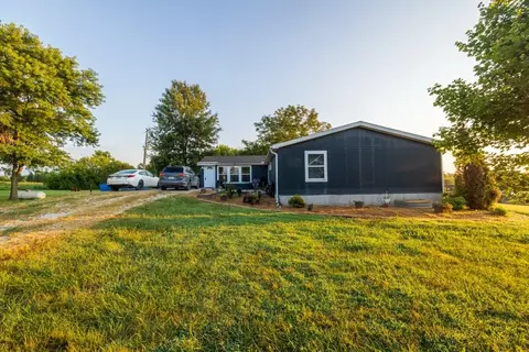 Exterior - 14769 NE State Route E Hwy, Adrian, MO 64720 photo 3 of 19