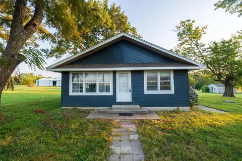 Exterior - 14769 NE State Route E Hwy, Adrian, MO 64720 photo 17 of 19
