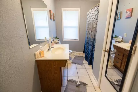 Bath - 14769 NE State Route E Hwy, Adrian, MO 64720 photo 5 of 5