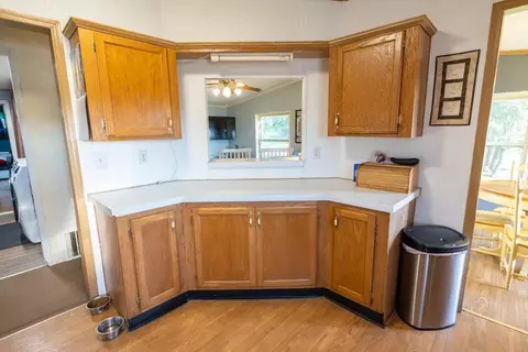Kitchen - 14769 NE State Route E Hwy, Adrian, MO 64720 photo 3 of 6
