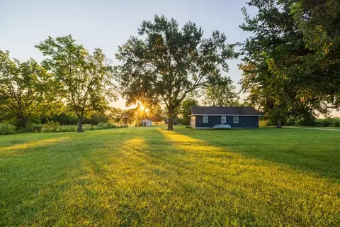Exterior - 14769 NE State Route E Hwy, Adrian, MO 64720 photo 19 of 19