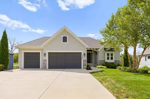 12456 S Barth Rd, Olathe, KS 66061