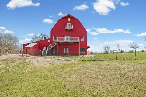 Exterior - 2354 65th St, Mapleton, KS 66754 photo 3 of 5