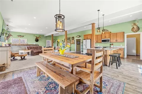 Dining - 2354 65th St, Mapleton, KS 66754 photo 2 of 5