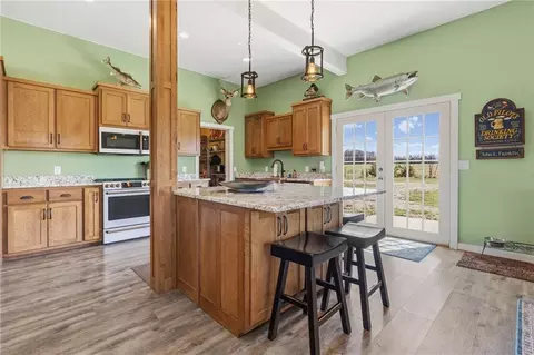 Kitchen - 2354 65th St, Mapleton, KS 66754 photo 2 of 6