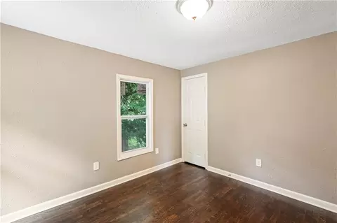 Bedroom - 1314 Atchison St, Atchison, KS 66002 photo 1 of 2
