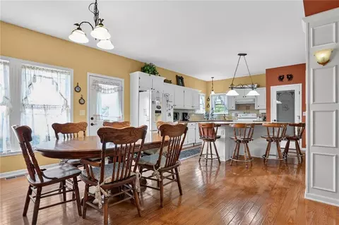 Dining - 12407 E 195th St, Raymore, MO 64083 photo 2 of 2