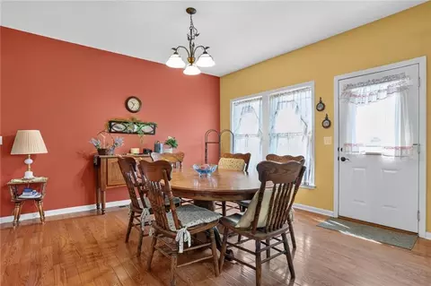 Dining - 12407 E 195th St, Raymore, MO 64083 photo 1 of 2