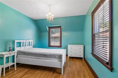 Bedroom - 734 E Manor Rd, Independence, MO 64055 photo 1 of 6