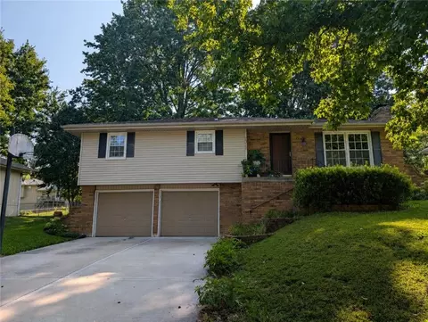 7317 NW 77th Ter, Kansas City, MO 64152