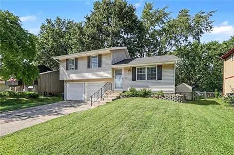 Exterior - 2018 E Mohawk Ct, Olathe, KS 66062 photo 3 of 6