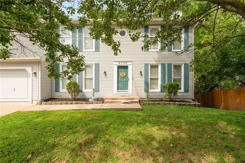 8706 N Troost Ave, Kansas City, MO 64155