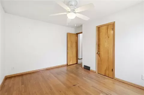 Bedroom - 12306 E 48th St, Independence, MO 64055 photo 4 of 4