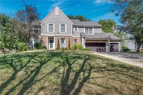 5444 W 129th Ter, Leawood, KS 66209