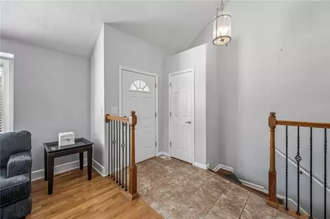 8016 Monrovia St, Lenexa, KS 66215