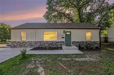 5628 Melrose Ln, Shawnee, KS 66203