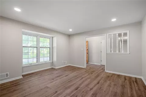 Living - 3936 S Sherman Dr, Independence, MO 64055 photo 3 of 15