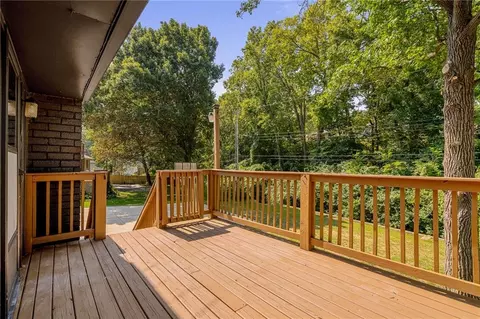 Exterior - 3936 S Sherman Dr, Independence, MO 64055 photo 15 of 18