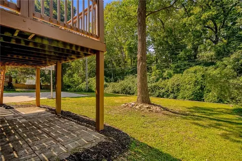 Exterior - 3936 S Sherman Dr, Independence, MO 64055 photo 17 of 18