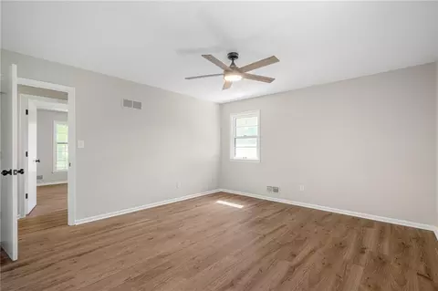 Bedroom - 3936 S Sherman Dr, Independence, MO 64055 photo 4 of 10