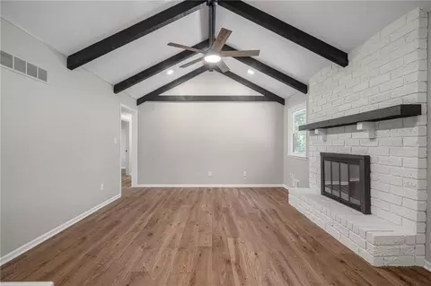 Living - 3936 S Sherman Dr, Independence, MO 64055 photo 10 of 15