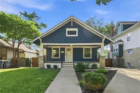 4451 Pennsylvania Ave, Kansas City, MO 64111