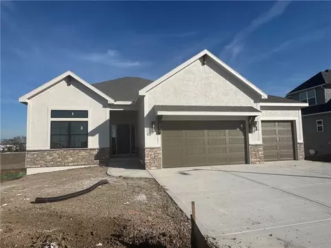 10419 N Liberty St, Kansas City, MO 64155