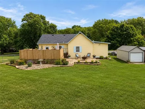 Exterior - 1119 Mound St, Atchison, KS 66002 photo 2 of 7