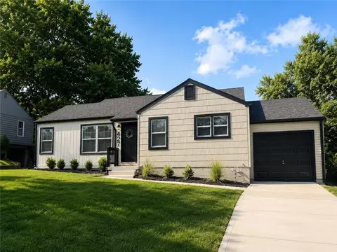 427 W 87th Ter, Kansas City, MO 64114